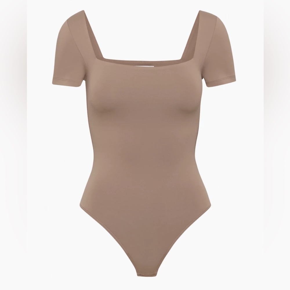 Aritzia Babaton contour square neck bodysuit in deep taupe